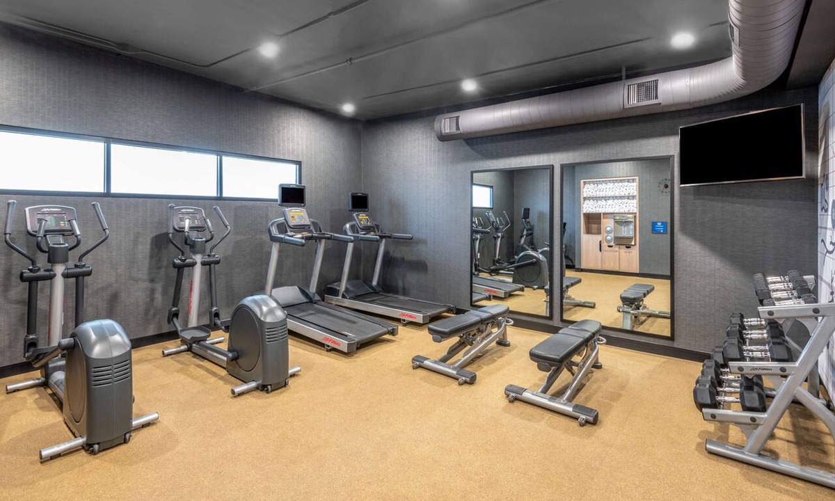Belcaro Hotel | DoubleTree by Hilton Denver Cherry Creek