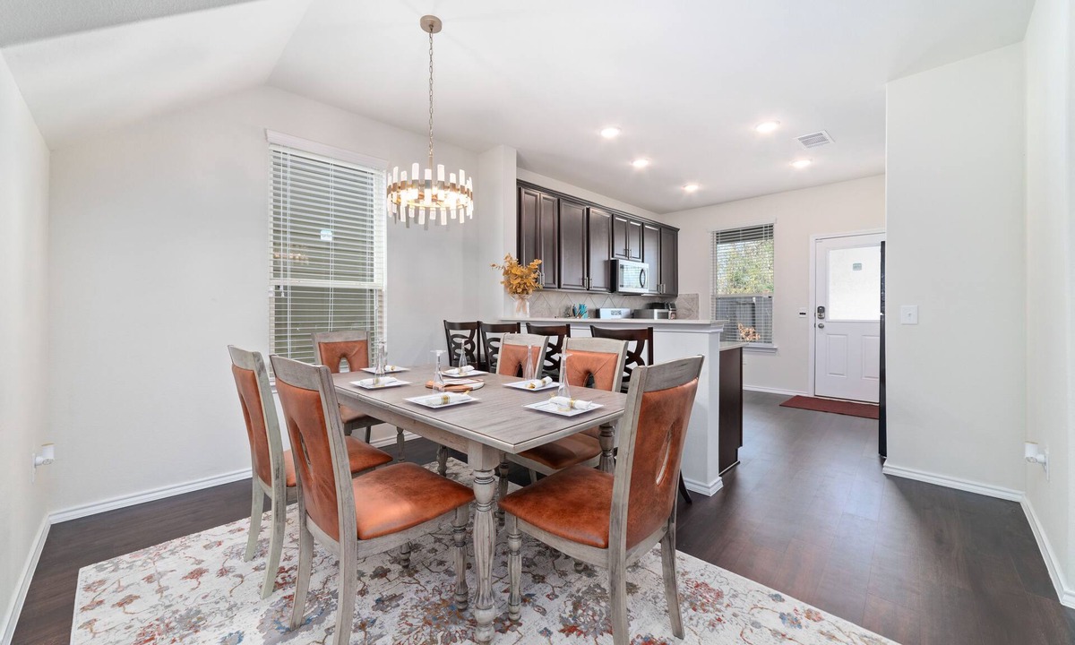 Houston Villa | ECLIPZ Modern CEO Corp House