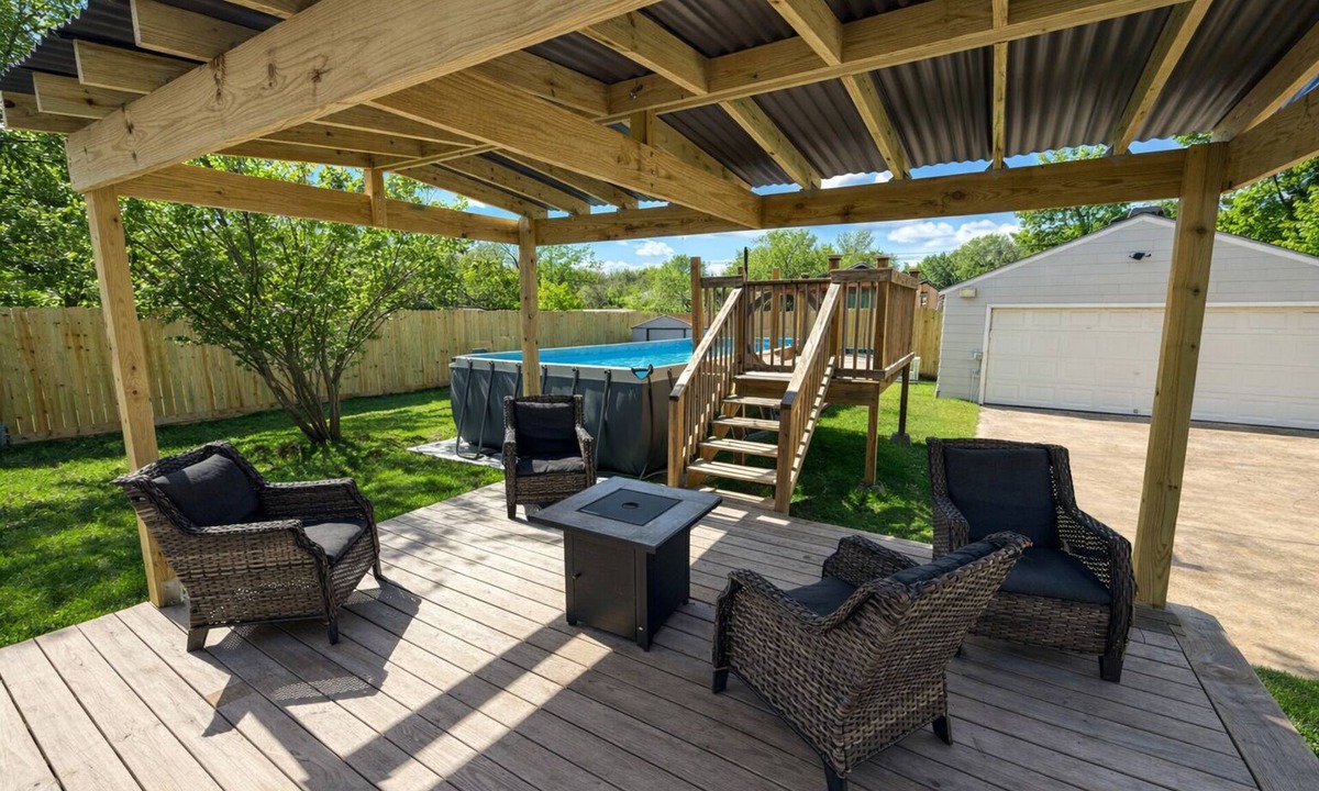 Del Mar House | Enjoy comfort, style, and convenience at Dune'R Thing, a cozy 3 bedroom retreat!