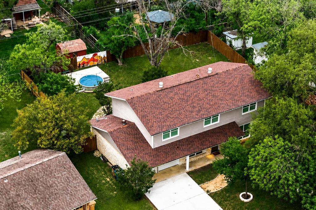 Westgate House | Entire Home with Cowboy Pool Near Downtown