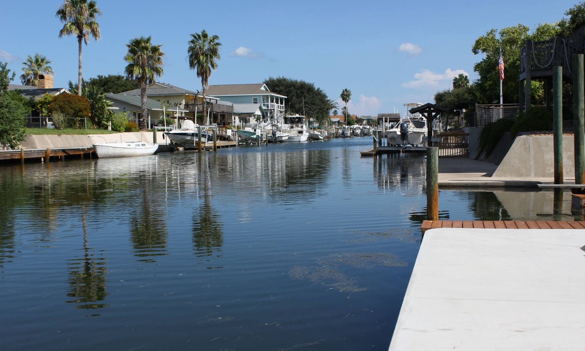 Palm Harbor House | Exceptional Vacation Home with Pool in Beautiful Rockport Texas