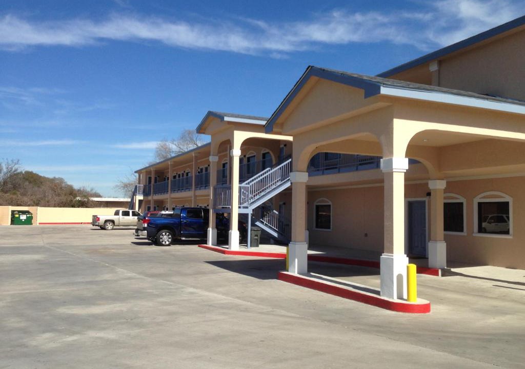 Dayton Hotel | Executive Inn