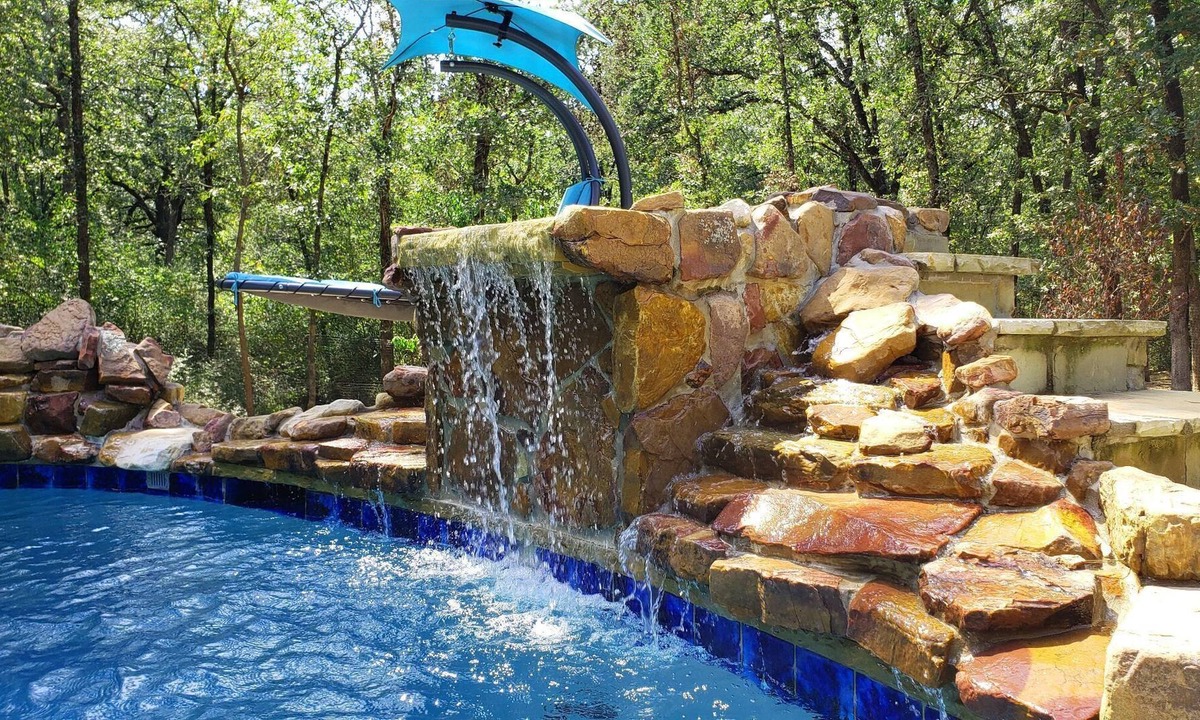Holly Lake Ranch House | Family Friendly Private Gated Resort Retreat