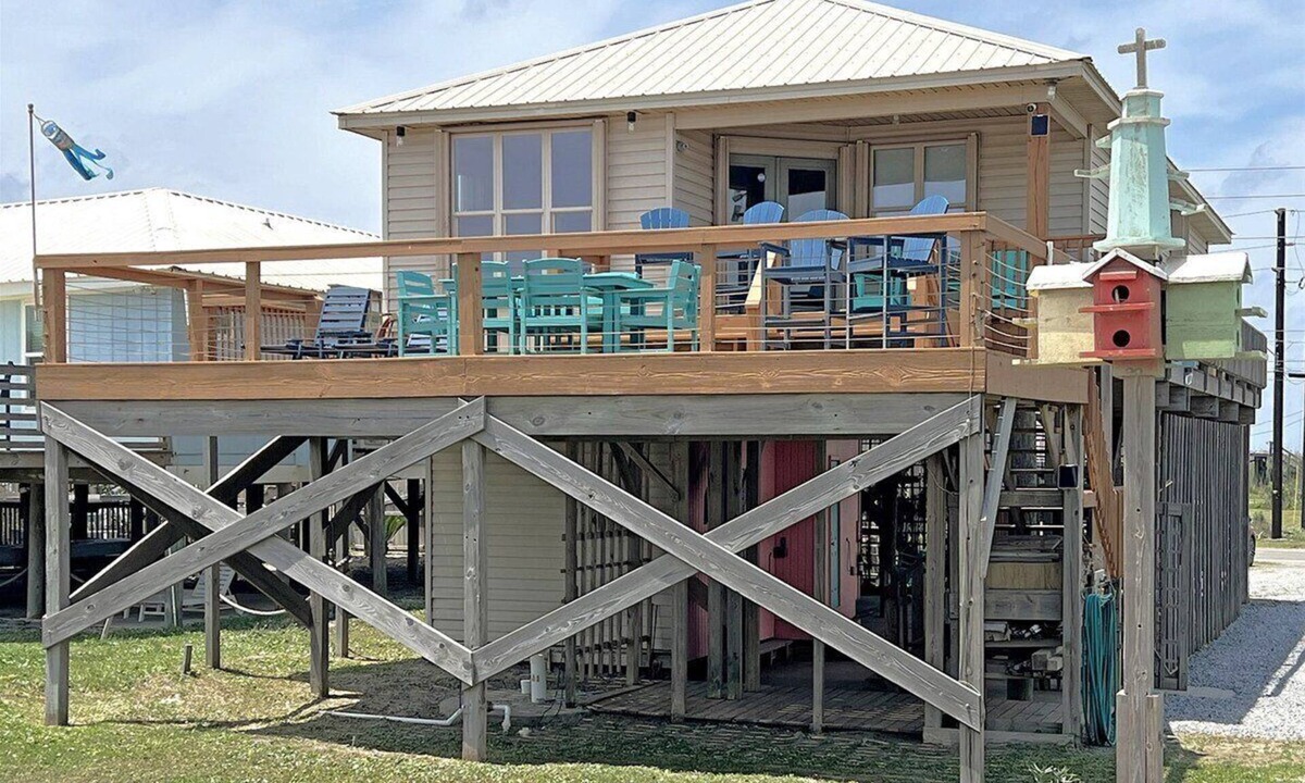 Grand Isle House | Fin and Bridge - New Beachfront - Island Realty