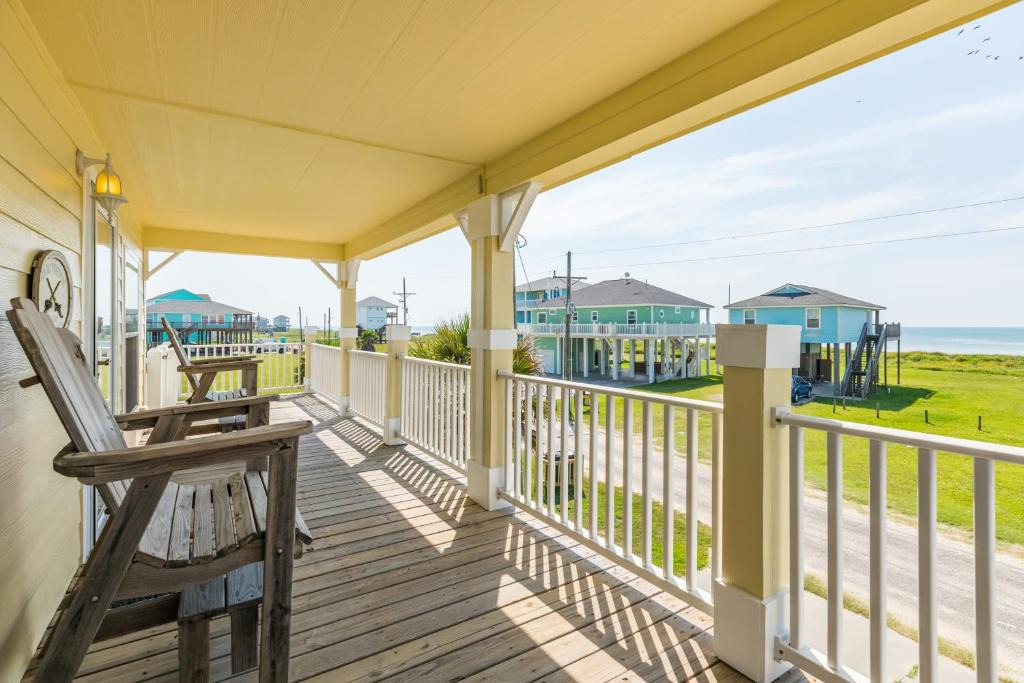Crystal Beach House | Fisherman's Catch