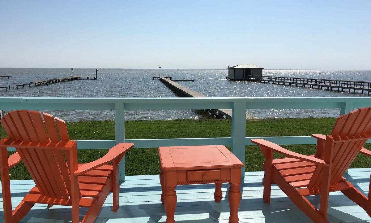 Long Mott House | Get Away from It All! Waterfront Home on San Antonio Bay! 300' Private Pier!