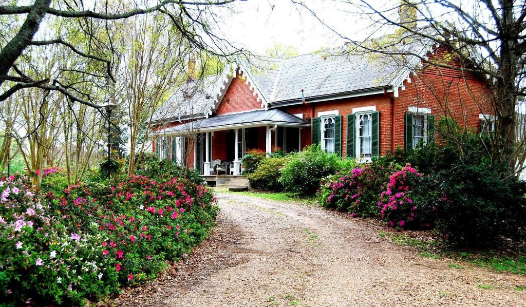 Natchez Bed & Breakfast | Glenfield Historic B&B