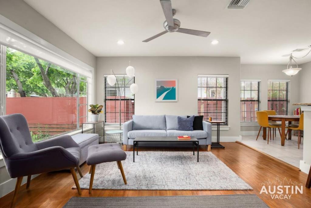 Zilker House | Gorgeous Home in Heart of Zilker with Full Kitchen