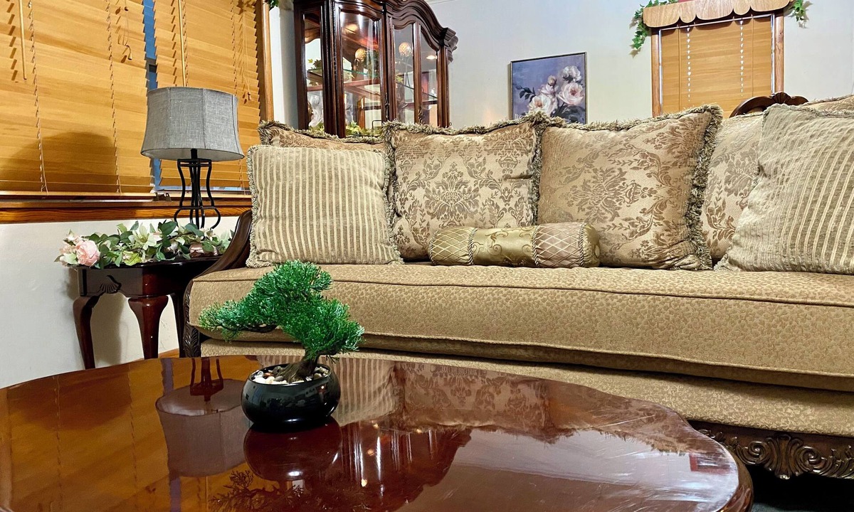 Poteau Other | Grandmas FarmHouse 3bd n Poteau OK. Charming & Quiet, mins to everything