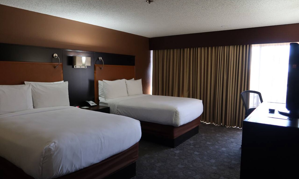 Interchange Square Hotel | GreenTree Hotel Phoenix West