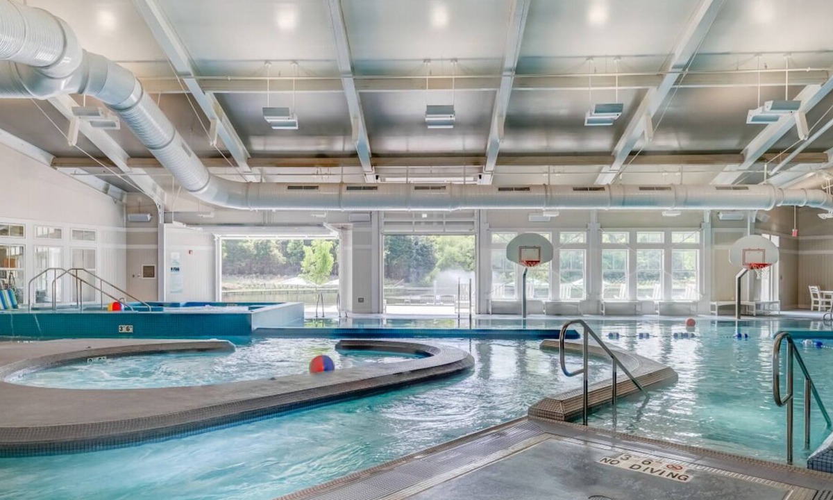 Sea Scape Resort | Group Outer Banks Getaway! Spacious 2 Great Units for Large Groups! Kitchen