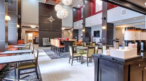 Mansura Hotel | Hampton Inn and Suites Marksville