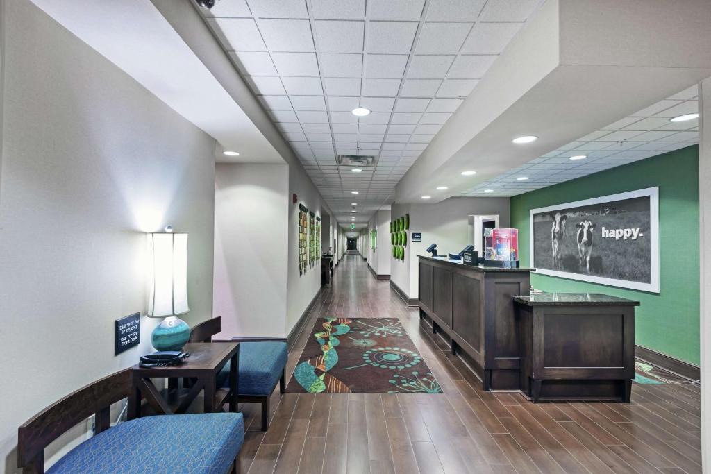 Bossier City Hotel | Hampton Inn & Suites Shreveport/Bossier City at Airline Drive