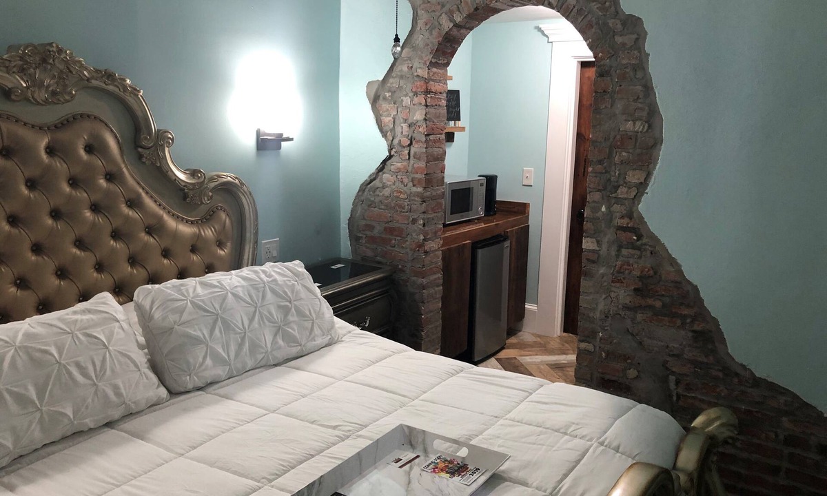 French Quarter Hotel | Haunted Hotel New Orleans
