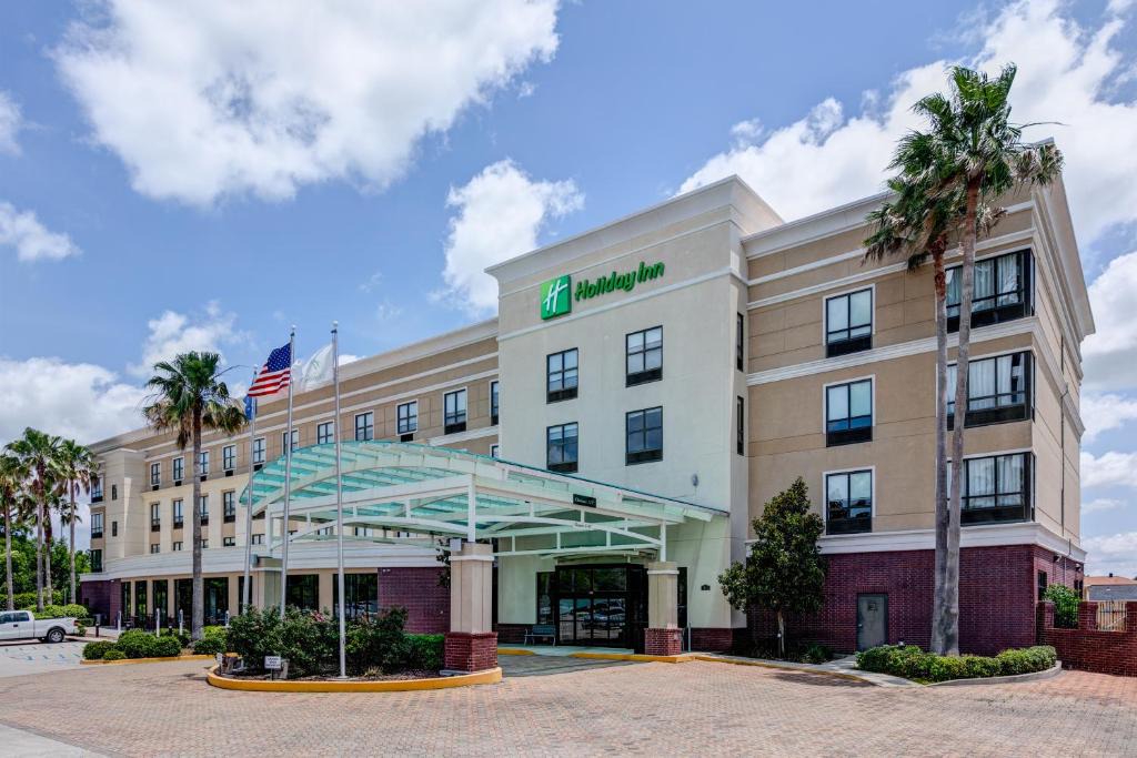 Bayou Cane Hotel | Holiday Inn Houma by IHG