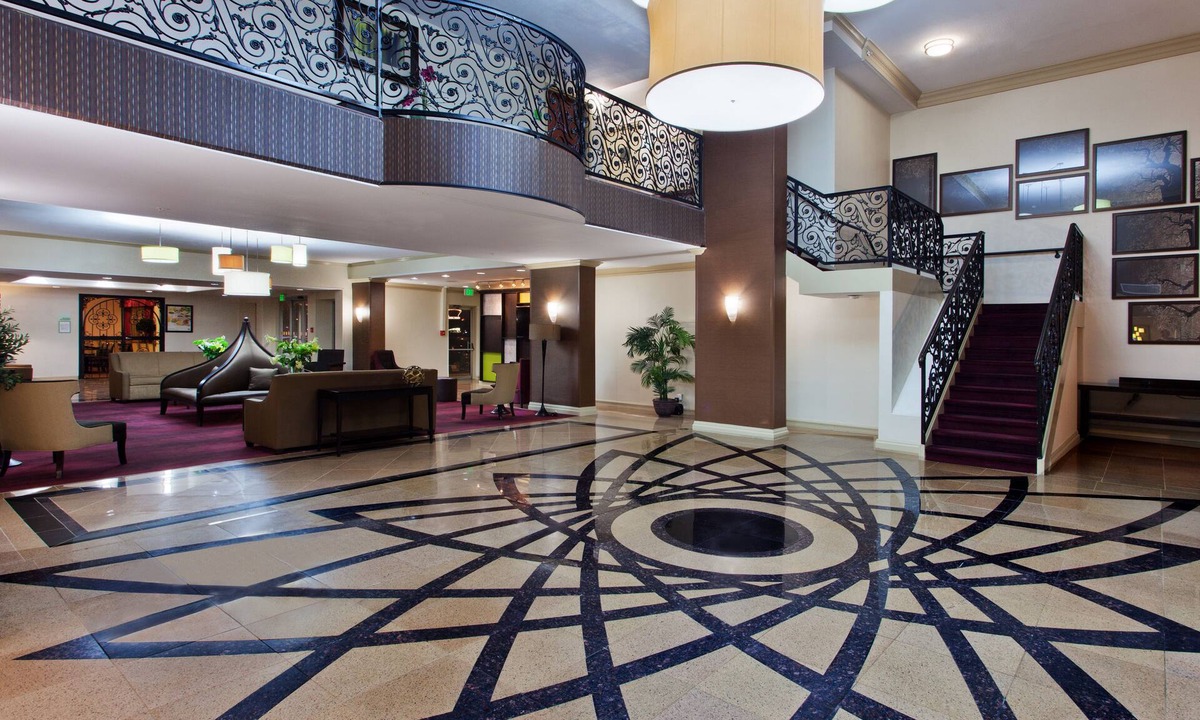Shreveport Commercial Historic District Hotel | Holiday Inn Shreveport Downtown by IHG