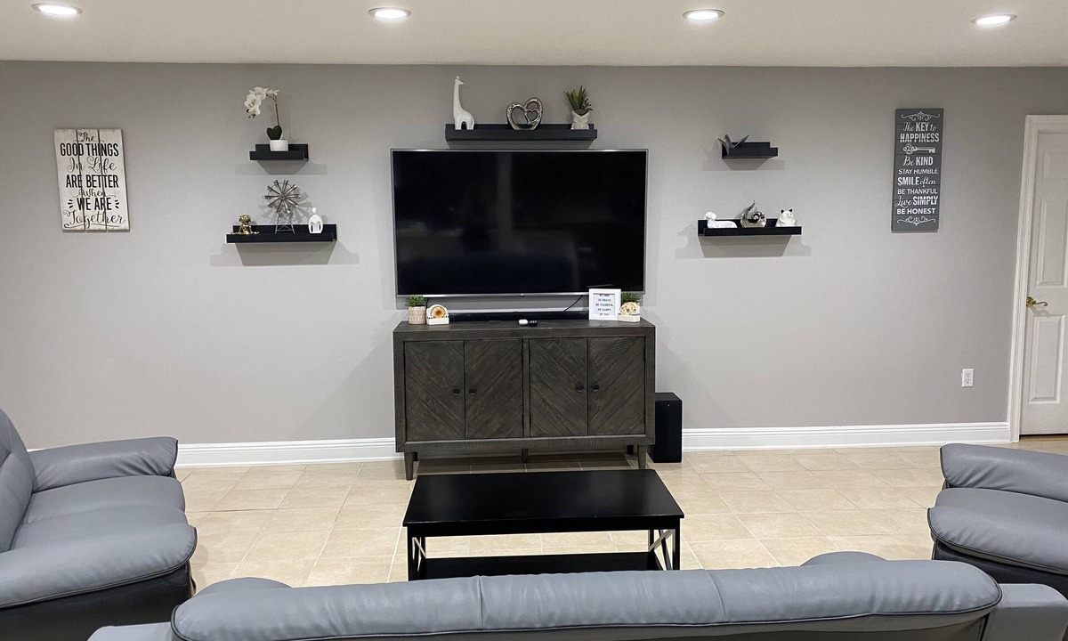 Braithwaite House | Home sweet home near New Orleans, 5BR & 11 beds