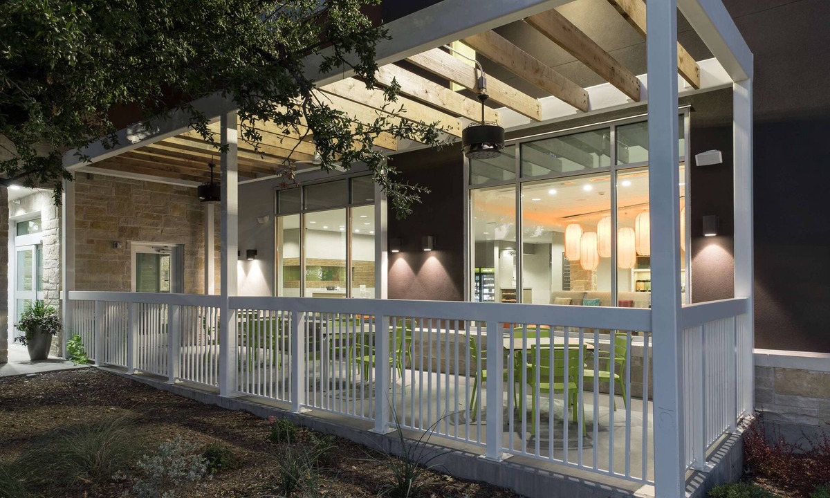Fort Worth Cultural District Hotel | Home2 Suites by Hilton Fort Worth Cultural District