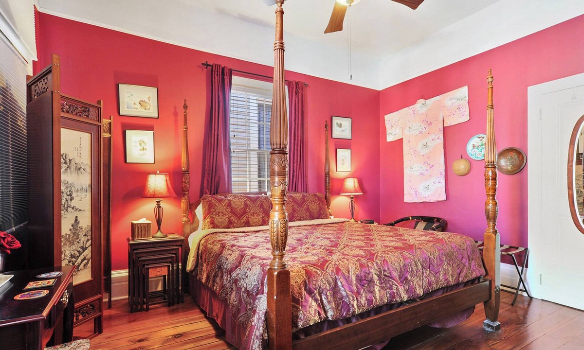 Algiers Point Bed & Breakfast | House of the Rising Sun Bed & Breakfast, Traditional B&B Historic Algiers Point