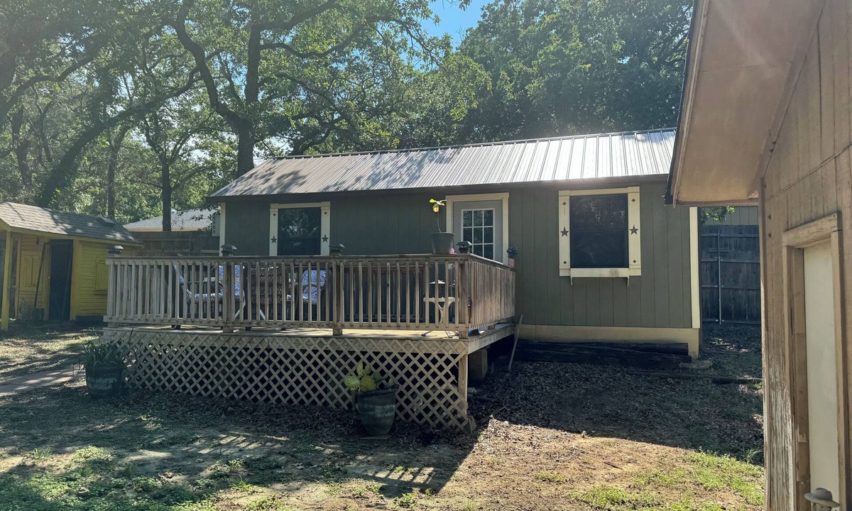 Weatherford Cabin | Hudson Oaks Cabin