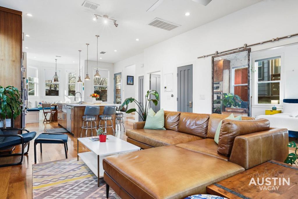 Blackshear-Prospect Hill House | Impressive East Austin Gem Home That Has it All