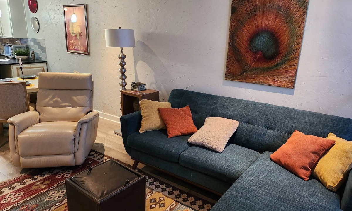 South Congress Condo | In the trendy, funky & walkable South Congress area — 2-bedroom condo in Austin!