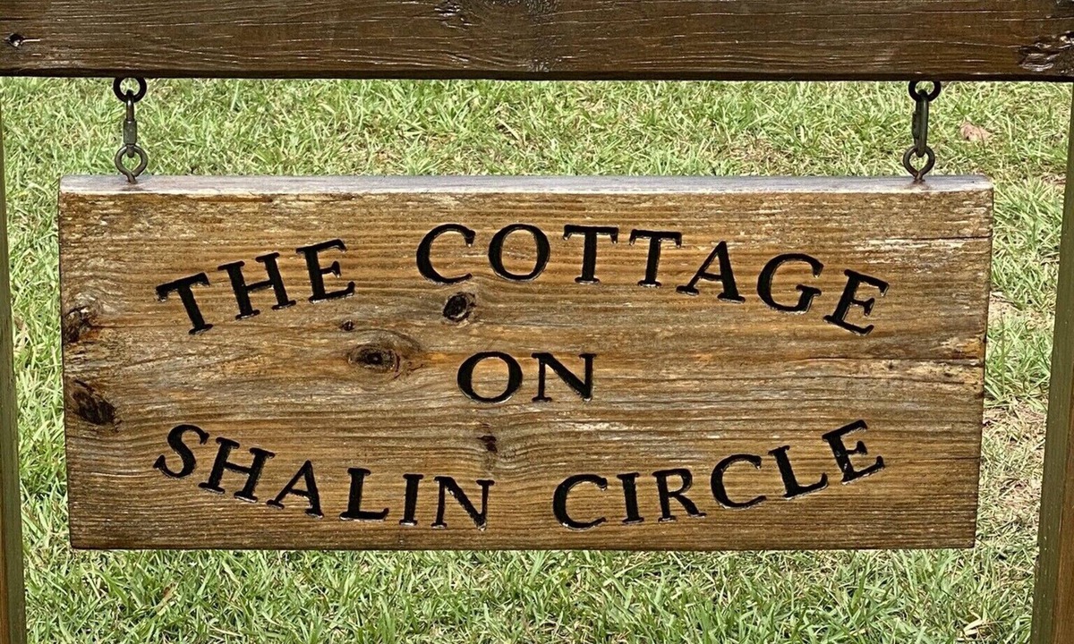 Hillister House | Ivanhoe is with out a doubt one of the best kept secrets in East Texas.