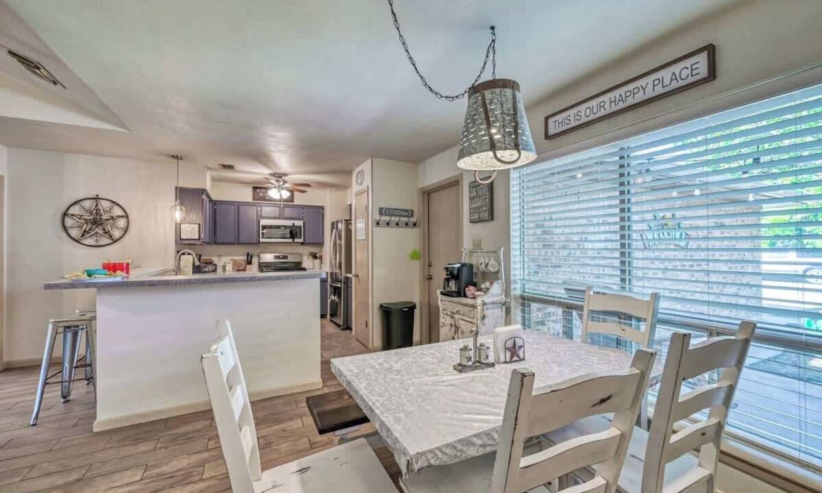 Kerrville House | Kerrville Hidden Gem With Firepit and Grill - Great Location