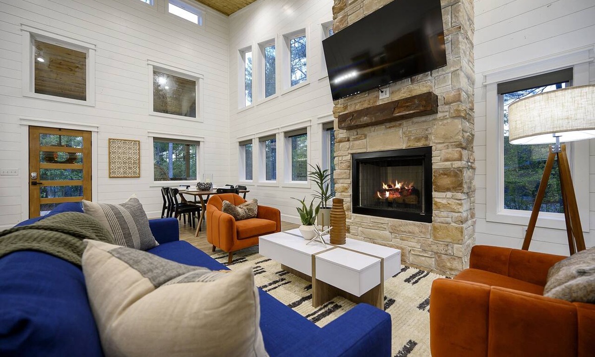 Pickens Cabin | Kozy Nook Cabin/King Suite/Hot Tub