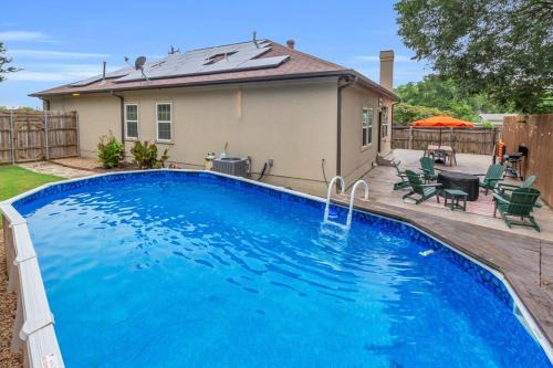 The Colony House | Lake-Area Retreat - Pool - Yard - Patio Games