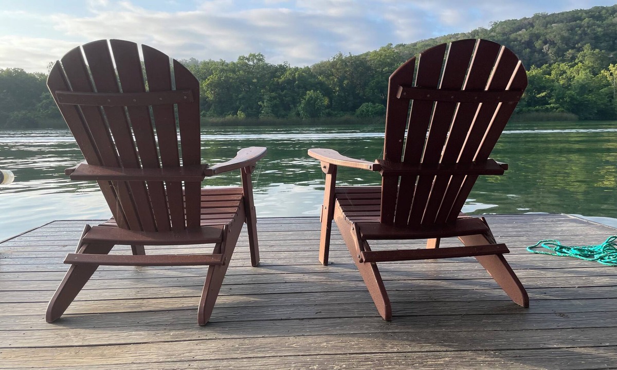 Panther Hollow Cottage | Lake Austin waterfront retreat sleeps 6!