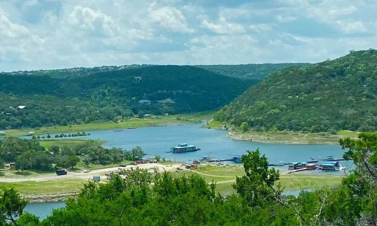 Leander House | Lake Travis Bungalow with Beautiful View!