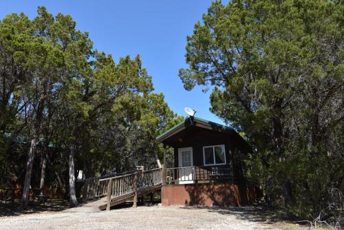 Whitney Resort | Lake Whitney Camping Resort Ramp Cabin 4