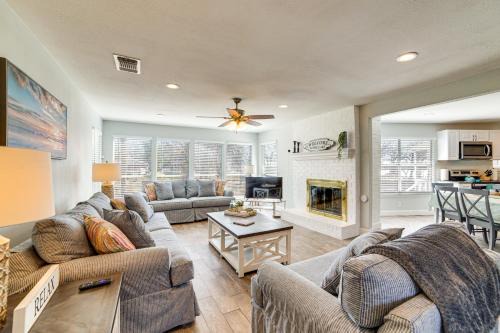 Seven Points House | Lakeside Retreat: Large Spacious Home w/Game Room