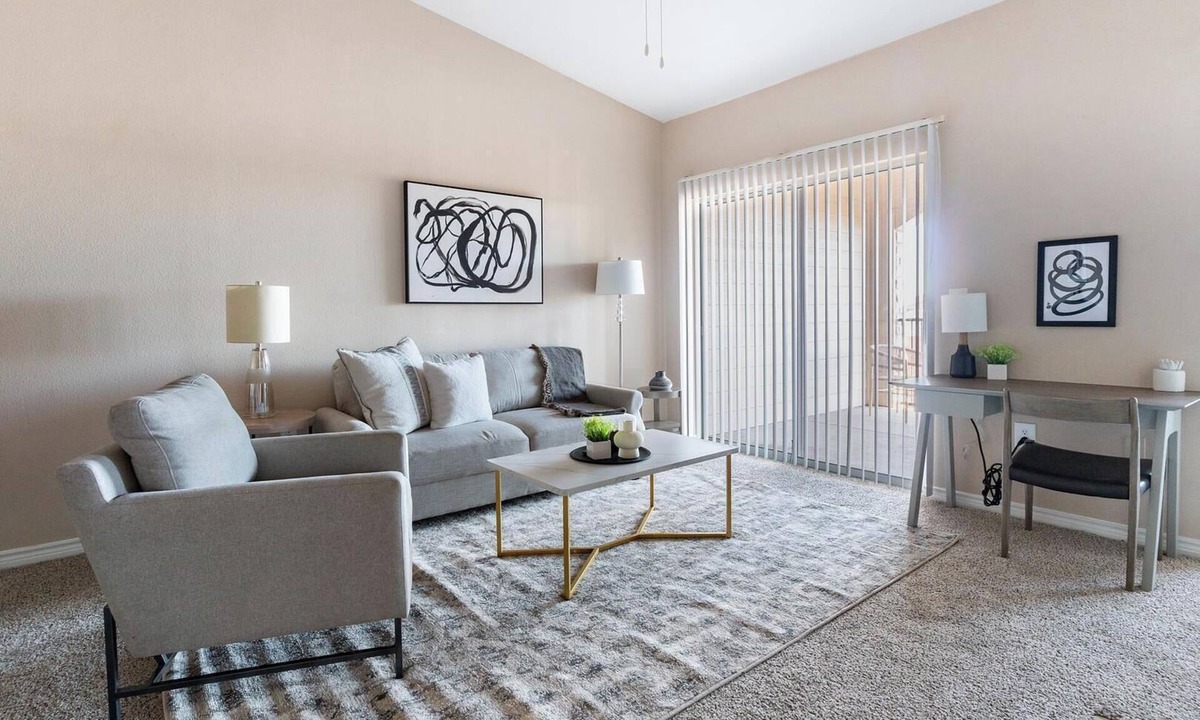 Fort Worth Apartment | Landing | Spectacular 1BD, Rooftop Lounge, Pool