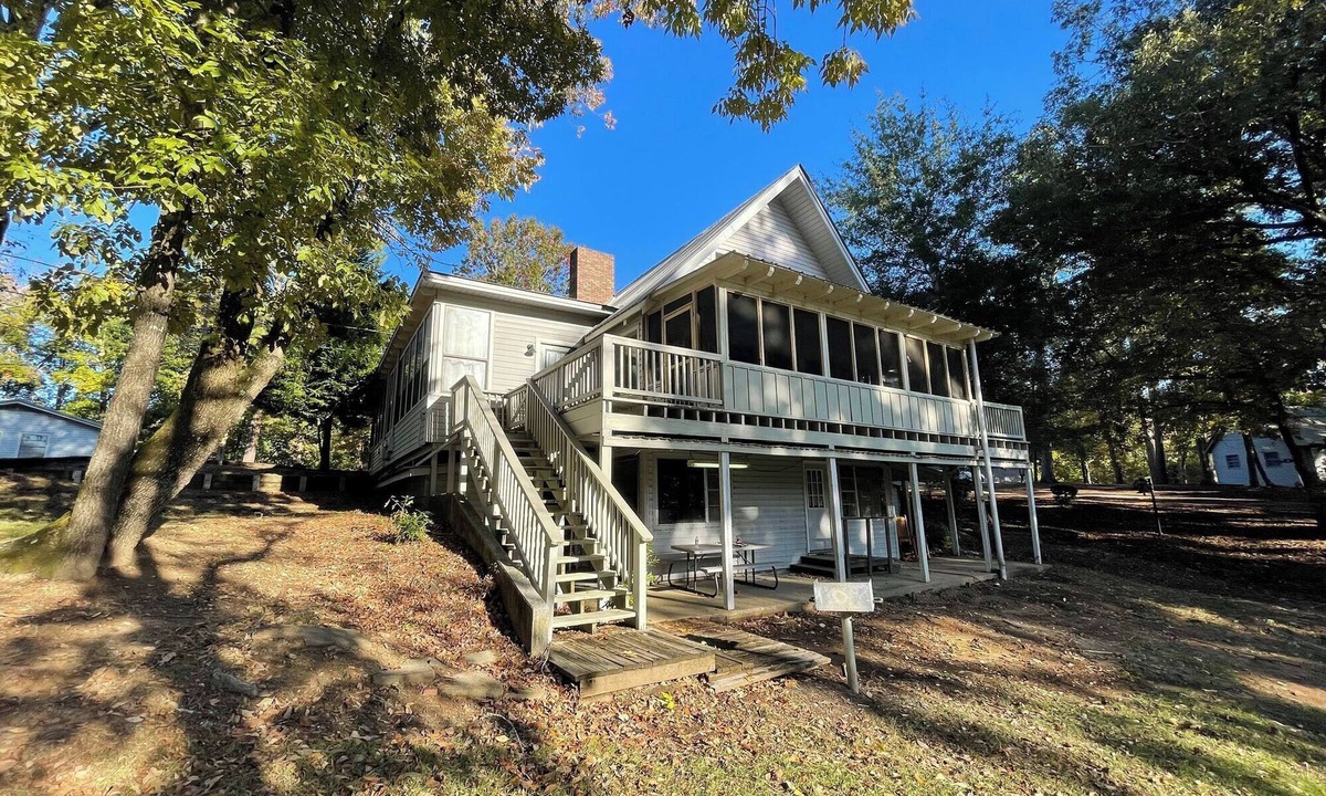 Zwolle Cabin | Large Lake-Area Cabin with Vaulted Great Room, Fireplace & Covered Porches