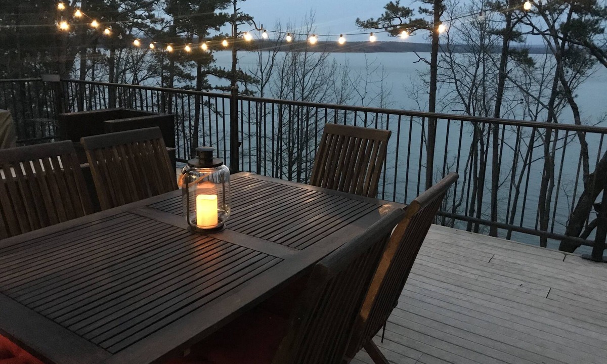 Quitman House | Live Your Best Lake Life with Gorgeous Views & Water Access