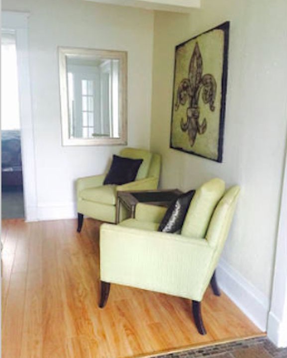 Garden District Apartment | Located in Historic Garden District 2 Bed 2 Bath Near Shops and Restaurants