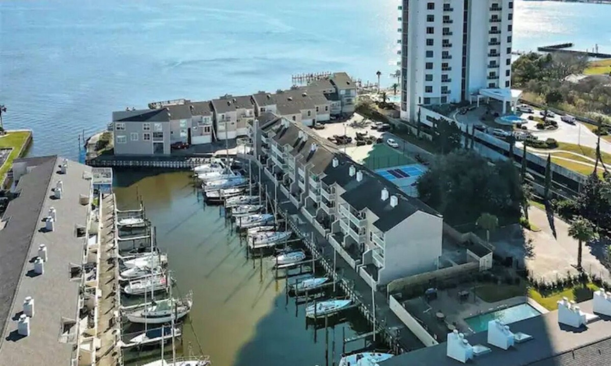 El Lago Condo | Lovely 2 Bedroom condo with marina view and pool