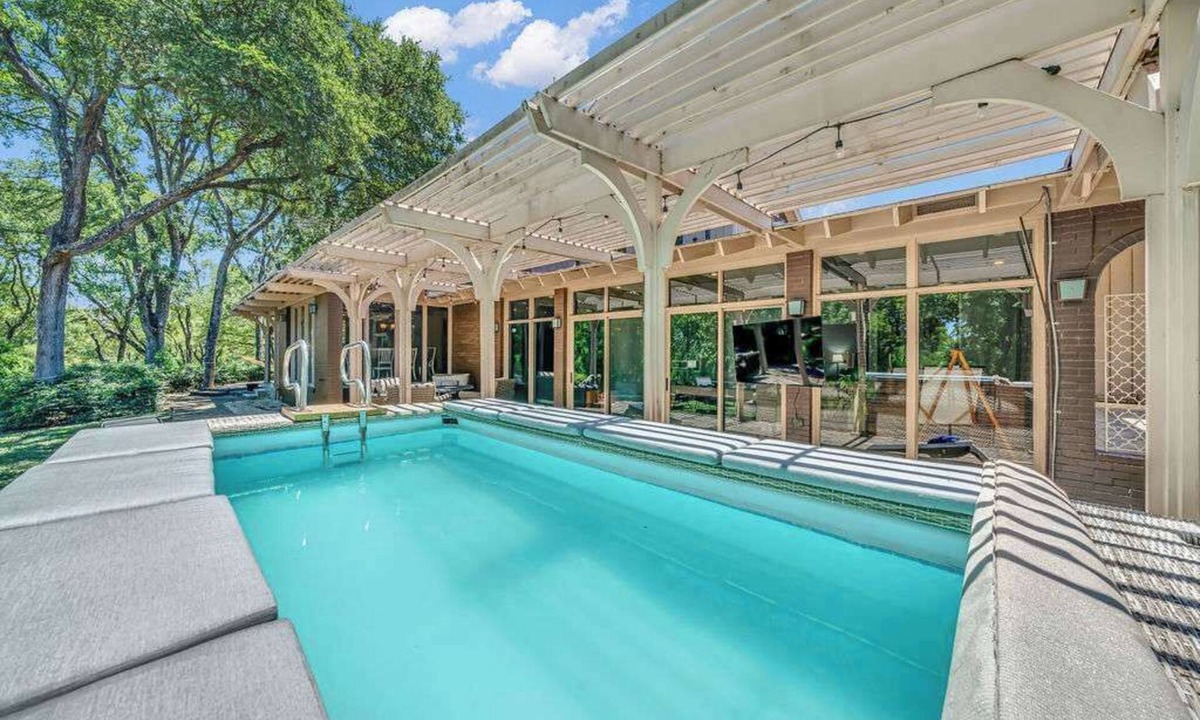 Riverside House | Luxe Austin Retreat, Pool & Yard, Sleeps 20