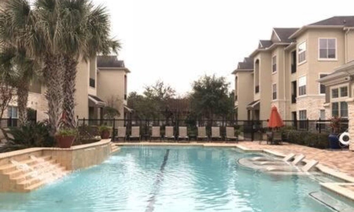 The Woodlands Apartment | Luxurious 1 bedroom apartment in a resort-style gated community.