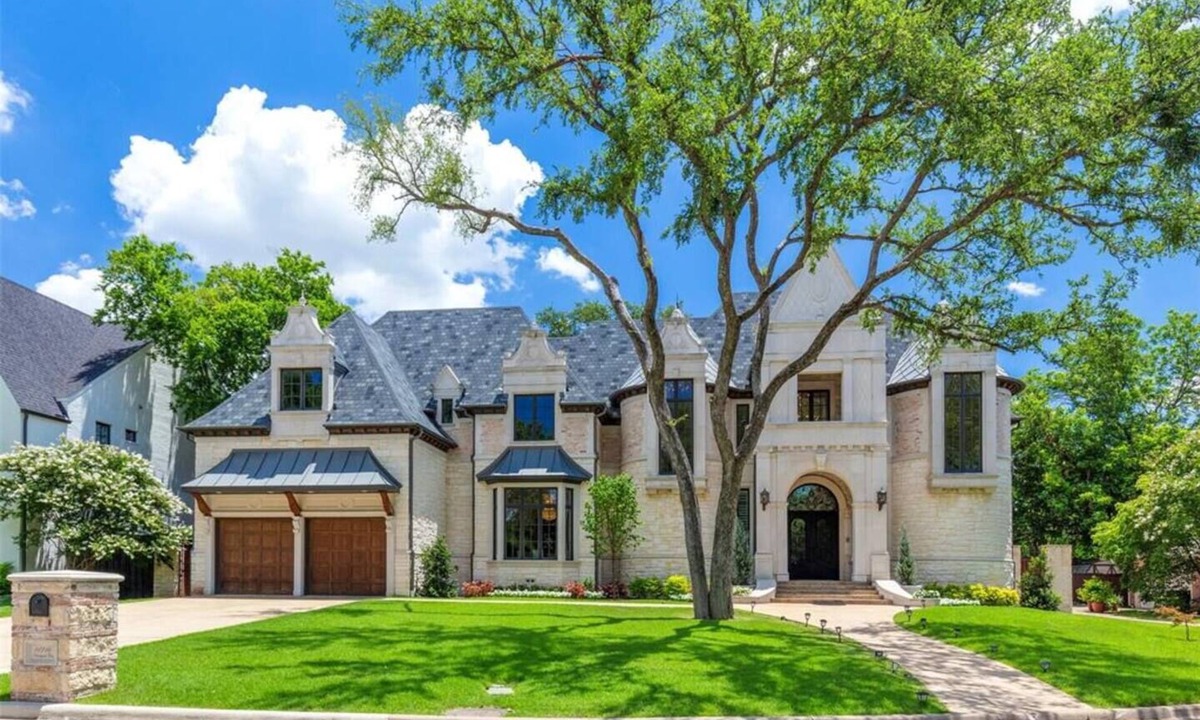 North Dallas House | Luxury Dallas Retreat – Upscale Stay Near World Cup Venues