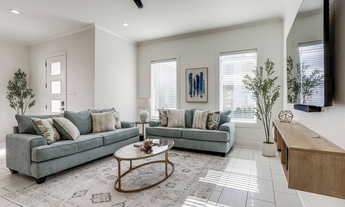 South Baton Rouge House | Modern 3BR Retreat - Near Bluebonnet & Hospitals
