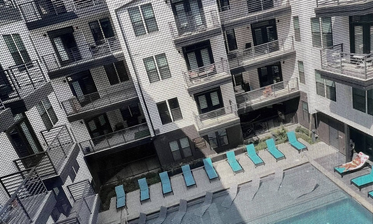 East Cesar Chavez Apartment | Modern Clean 1/1 Near Downtown Gym Pool
