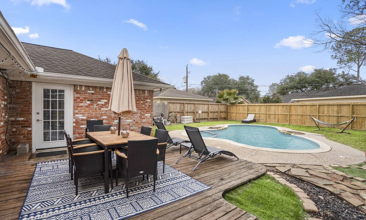 Greater Fondren Southwest House | Modern Home with Private Pool, Minutes to NRG & Med Center