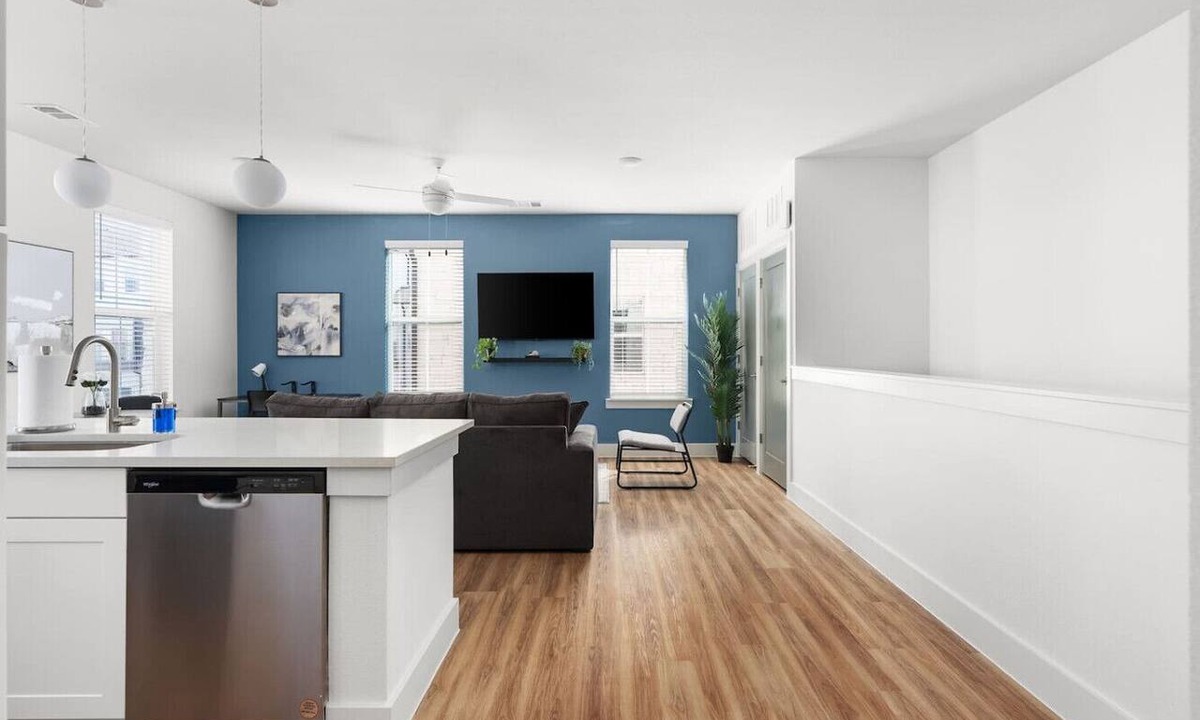 Pflugerville Apartment | Modern Living:1B/1B Steps from Shops, Dining & Fun