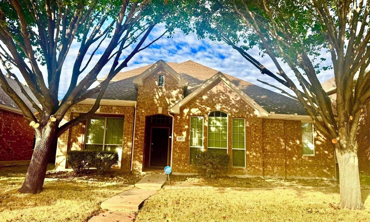 Frisco House | Modern Spacious 4BR Home Near PGA, Hospitals & Corporate. Great amenities.