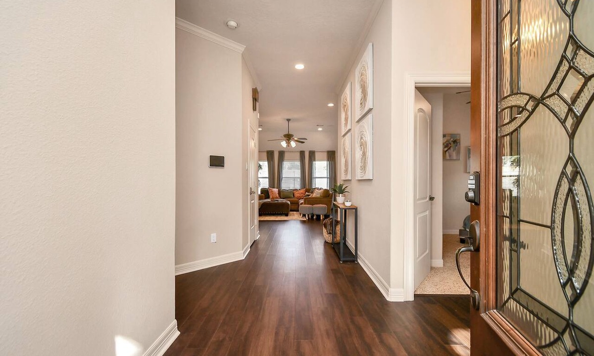 South Shore Harbour House | Monthly Furnished Home Near NASA Corporate & Relocation Stays, 3 Bed 2 bath