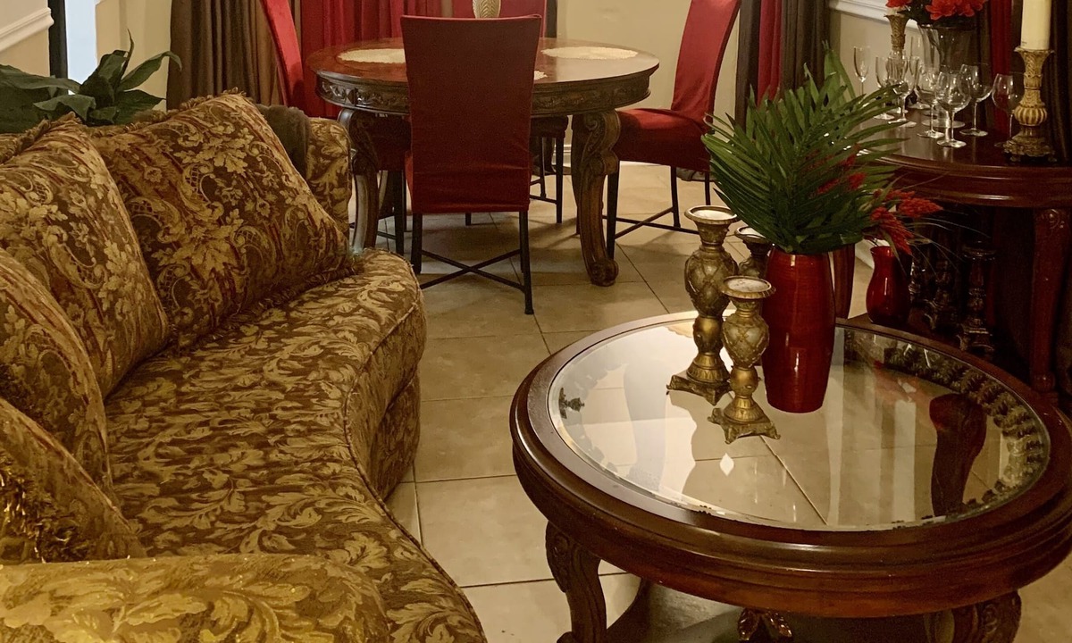 Little Woods House | Moore's Chateau 7 mi to Downtown NOLA !!!