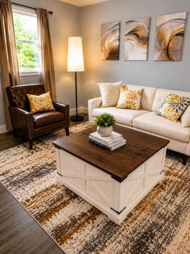 Riverside Terrace Apartment | Near NRG Stadium and Medical Center Free Parking Pet Friendly